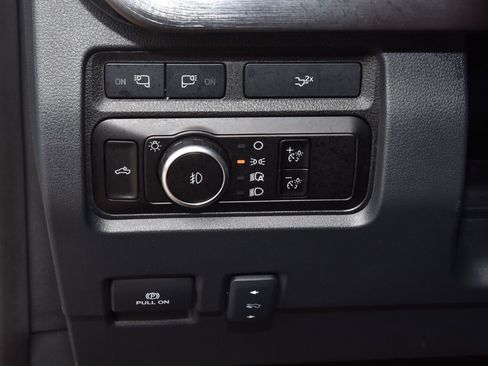 Used 2023 Ford F250 Lariat w/ Lariat Ultimate Package AWD/4WD image 30