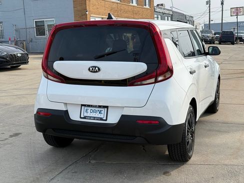 Used 2020 Kia Soul LX FWD image 7