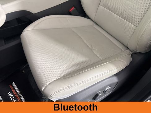 Used 2025 Hyundai Santa Fe Limited FWD image 12