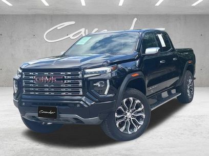 Used 2025 GMC Canyon Denali