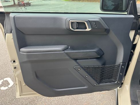 Used 2025 Ford Bronco Big Bend AWD/4WD image 25