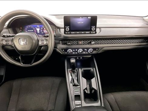 Used 2024 Honda Accord EX image 17