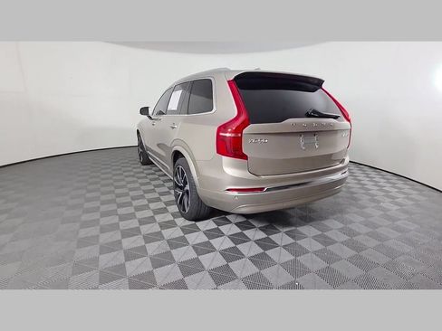 Used 2023 Volvo XC90 B6 Plus w/ Protection Package Premier AWD/4WD image 42