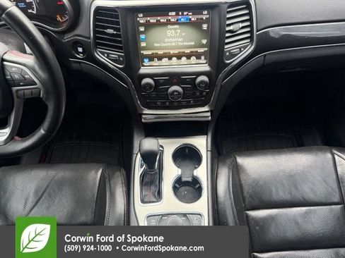 Used 2017 Jeep Grand Cherokee Trailhawk w/ Trailhawk Luxury Group AWD/4WD image 28