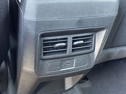 New 2026 GMC Canyon Elevation w/ LPO, Black Badging Package RWD image 24