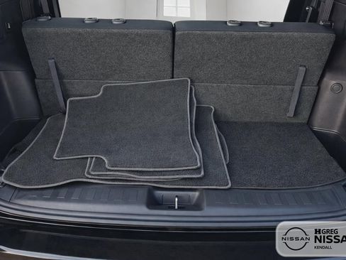 Used 2025 Mitsubishi Outlander ES image 12