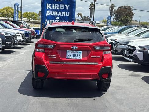 Used 2020 Subaru Crosstrek 2.0i Limited w/ Moonroof Package w/Navigation AWD/4WD image 5