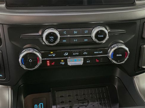 Used 2024 Ford F150 XLT w/ Equipment Group 303A High image 17