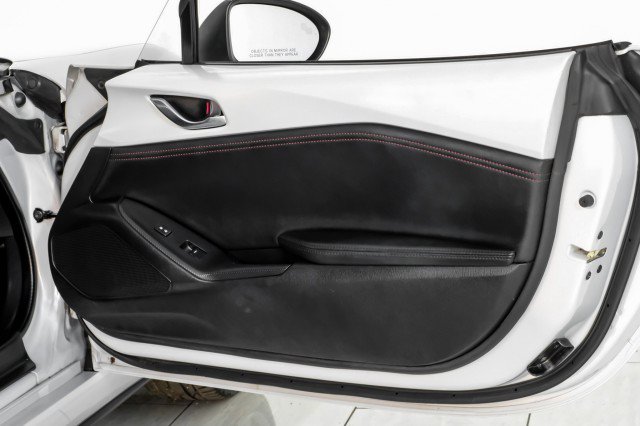 Used 2016 MAZDA MX-5 Miata Grand Touring RWD image 39