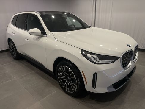 New 2026 BMW X3 xDrive30 w/ Premium Package image 3