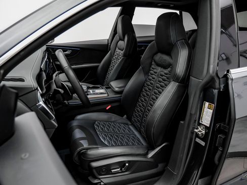 Used 2022 Audi RS Q8 image 28