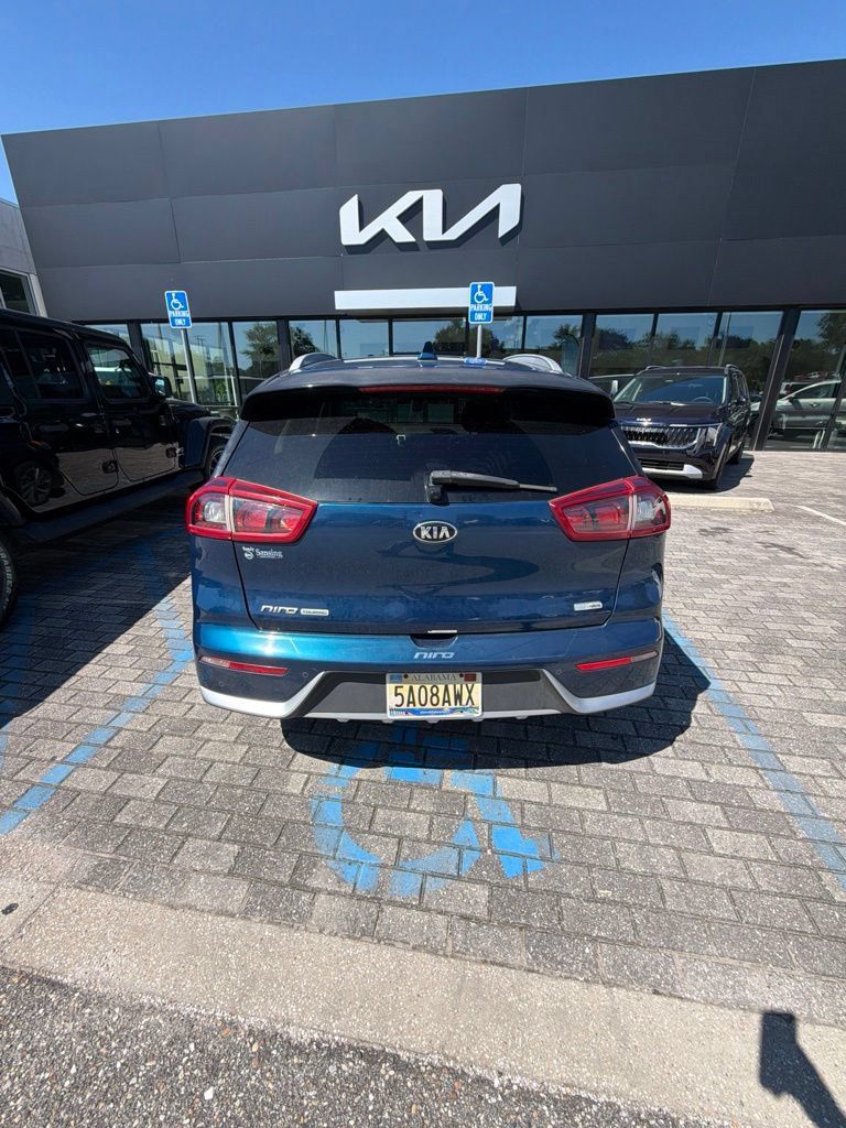 Used 2019 Kia Niro Touring FWD image 17
