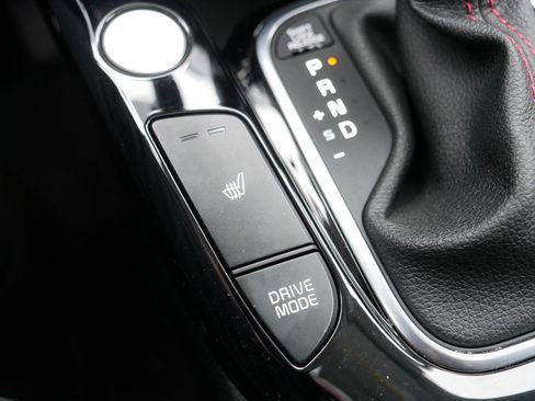 Certified 2023 Kia Soul GT-Line w/ GT-Line Technology Package image 31