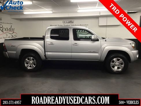 Used 2011 Toyota Tacoma 4x4 Double Cab w/ TRD Sport Pkg image 1