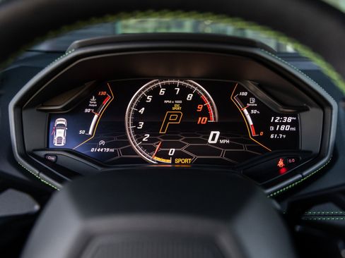 Used 2022 Lamborghini Huracan EVO image 30