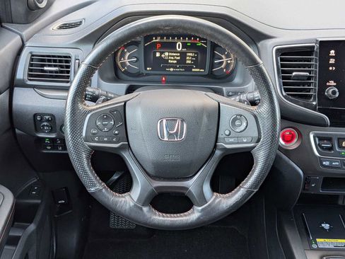 Certified 2024 Honda Passport TrailSport image 22