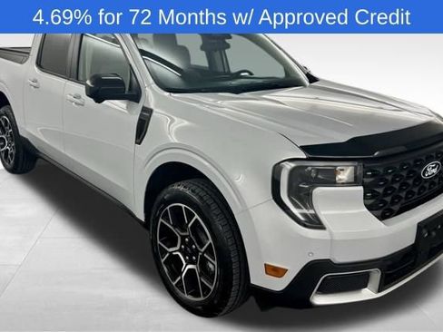 Used 2025 Ford Maverick Lariat w/ 4K Tow Package AWD/4WD image 1