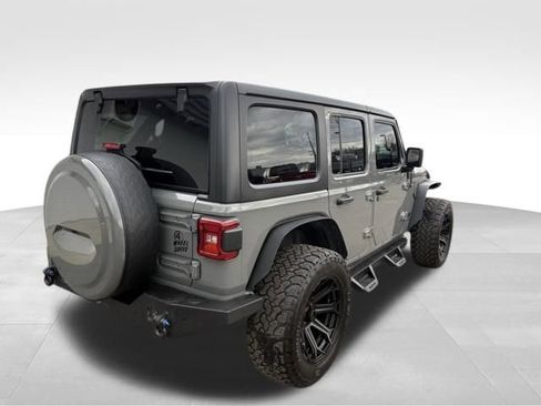 Used 2022 Jeep Wrangler Unlimited Sport image 2