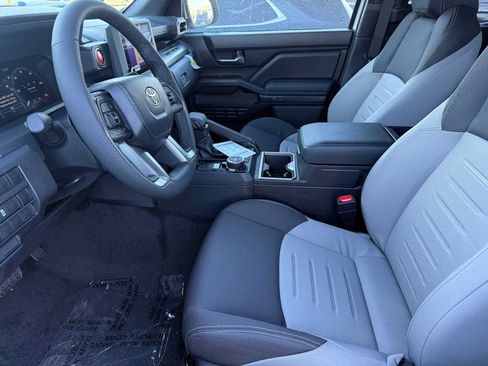 New 2025 Toyota Tacoma TRD Off-Road image 10