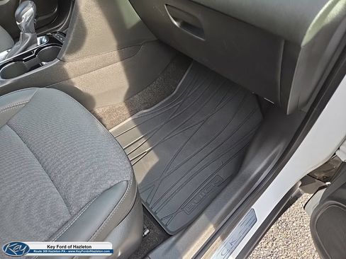 Used 2023 Buick Encore GX Preferred w/ Cold Weather Comfort Package AWD/4WD image 31