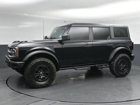 Used 2023 Ford Bronco Big Bend w/ Sasquatch Package AWD/4WD image 4