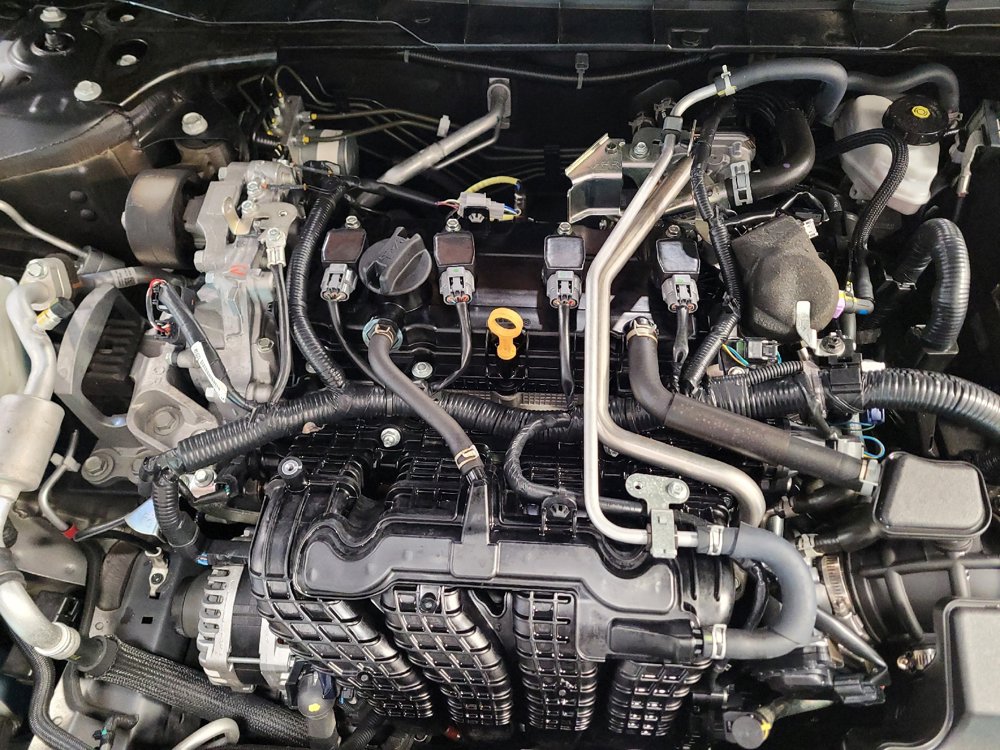Used 2025 Nissan Altima 2.5 S FWD image 30