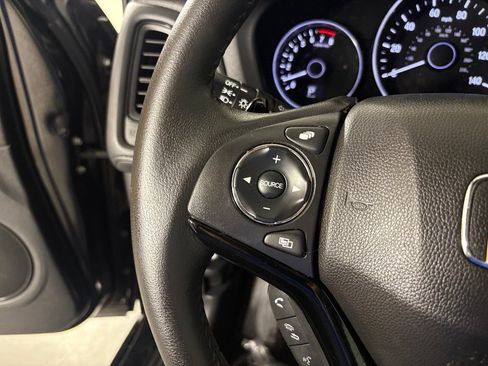 Used 2020 Honda HR-V Sport image 21