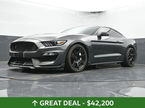 Used 2017 Ford Mustang Shelby GT350 image 45