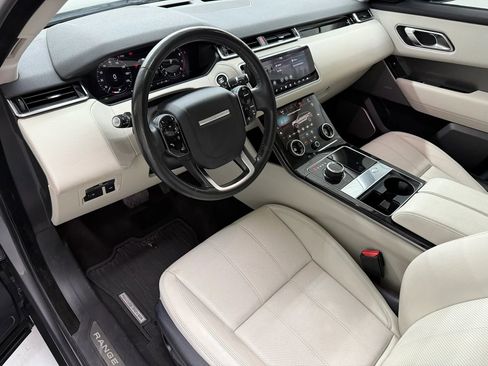 Used 2018 Land Rover Range Rover Velar R-Dynamic SE image 16