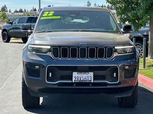 Used 2022 Jeep Grand Cherokee L Overland w/ Luxury Tech Group IV AWD/4WD image 9
