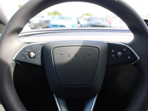 Used 2024 Tesla Model 3 Long Range RWD image 12
