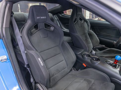 Used 2017 Ford Mustang Shelby GT350 w/ Electronics Package RWD image 19