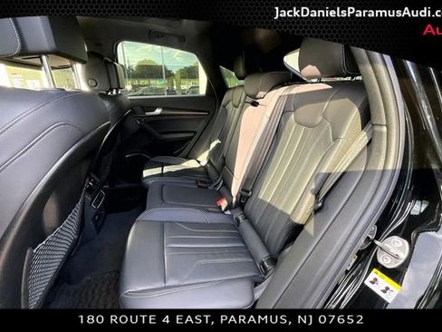 Used 2023 Audi Q5 2.0T Premium Plus w/ Premium Plus Package AWD/4WD image 18