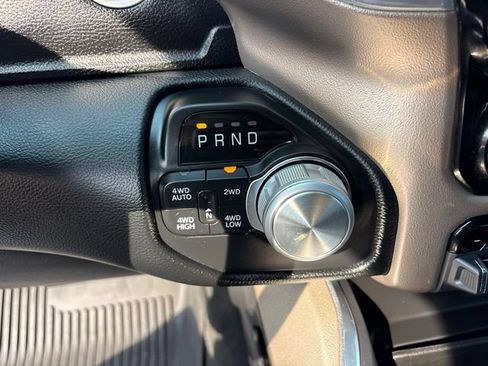 Used 2020 RAM 1500 Laramie AWD/4WD image 18