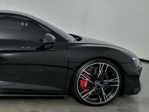 Used 2022 Audi R8 V10 performance AWD/4WD image 12
