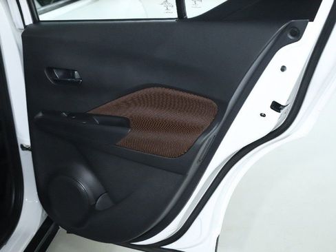 Certified 2023 Nissan Kicks SR image 31