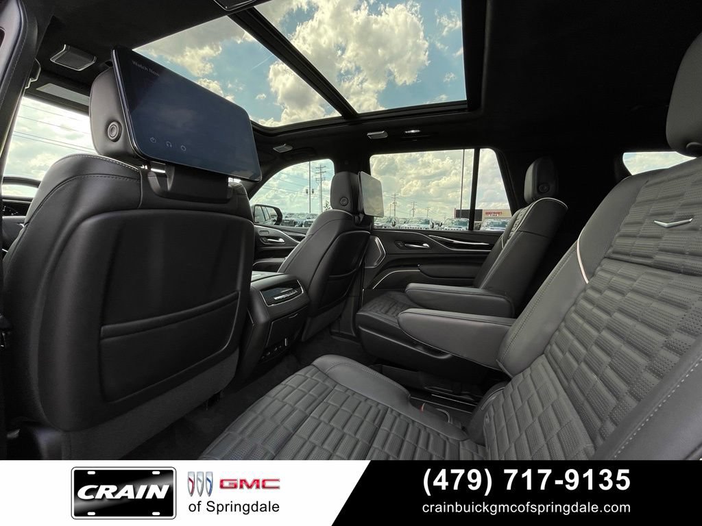 Used 2023 Cadillac Escalade V AWD/4WD image 28