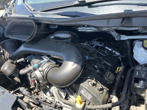 Used 2019 Ford Transit 250 148 High Roof Extended RWD image 22