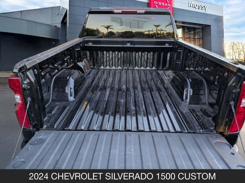 Used 2024 Chevrolet Silverado 1500 Custom image 21