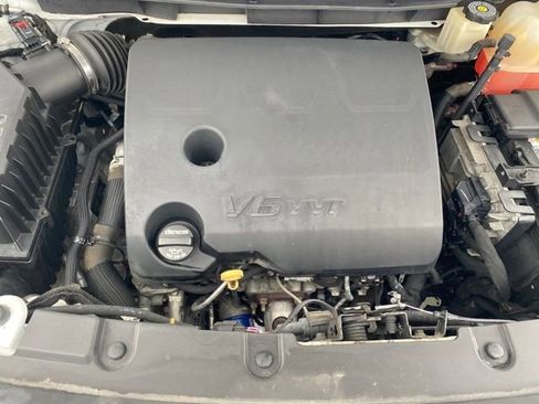 Certified 2018 Chevrolet Traverse Premier w/ Redline Edition image 23