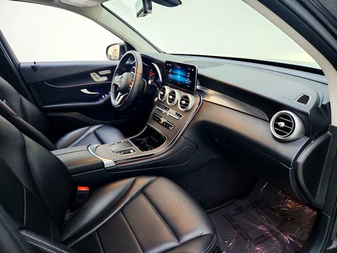 Certified 2021 Mercedes-Benz GLC 300 image 24