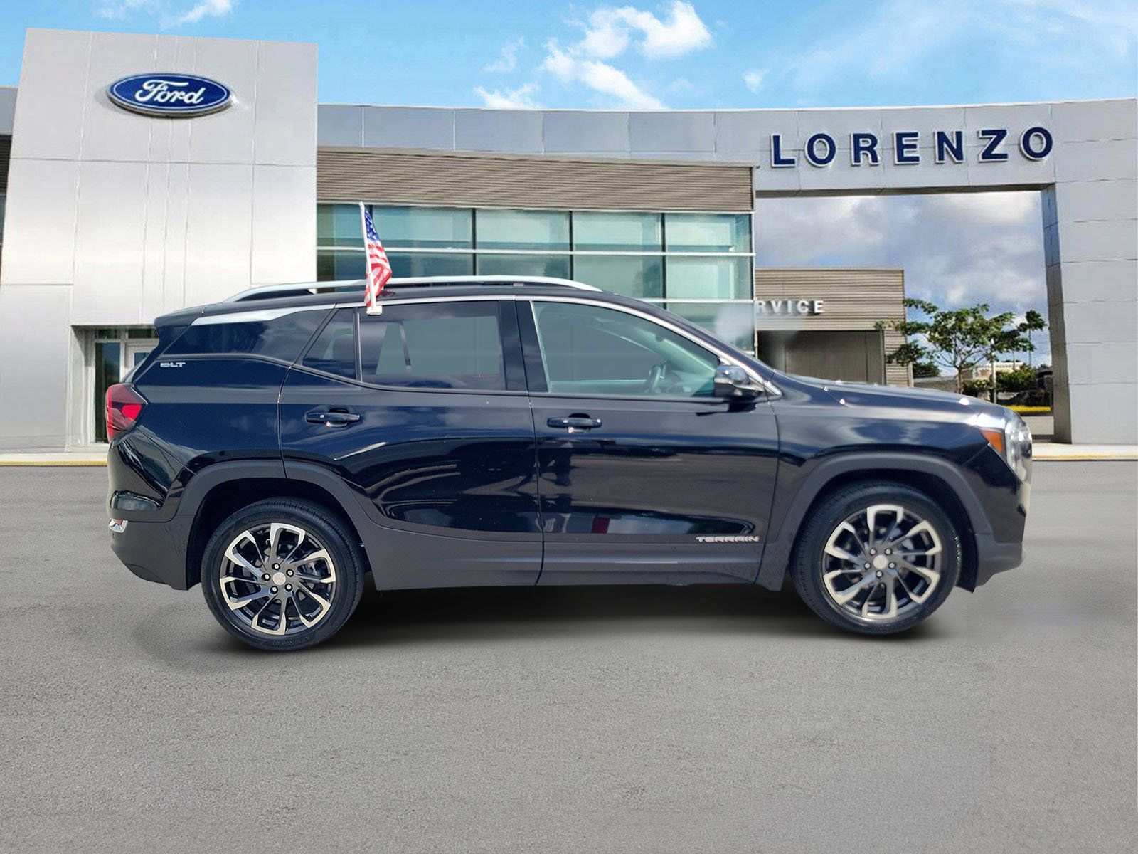Used 2024 GMC Terrain SLT FWD image 4
