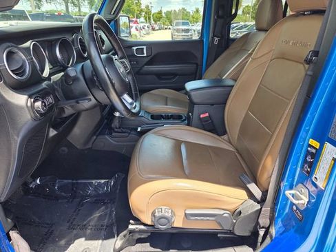Used 2021 Jeep Gladiator Overland w/ Popular Equipment Package AWD/4WD image 5