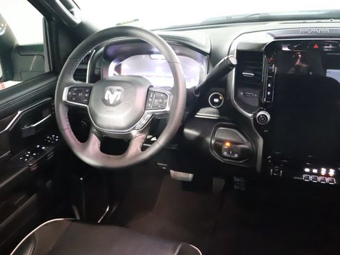 Used 2026 RAM 2500 Laramie AWD/4WD image 33