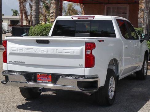 Used 2025 Chevrolet Silverado 1500 LT w/ Leather Package AWD/4WD image 10