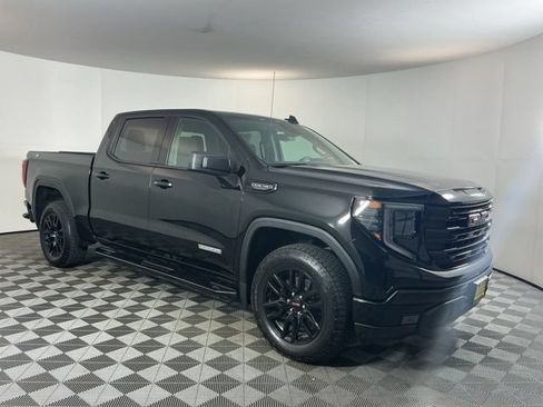 Used 2023 GMC Sierra 1500 Elevation w/ X31 Off-Road Package AWD/4WD image 3