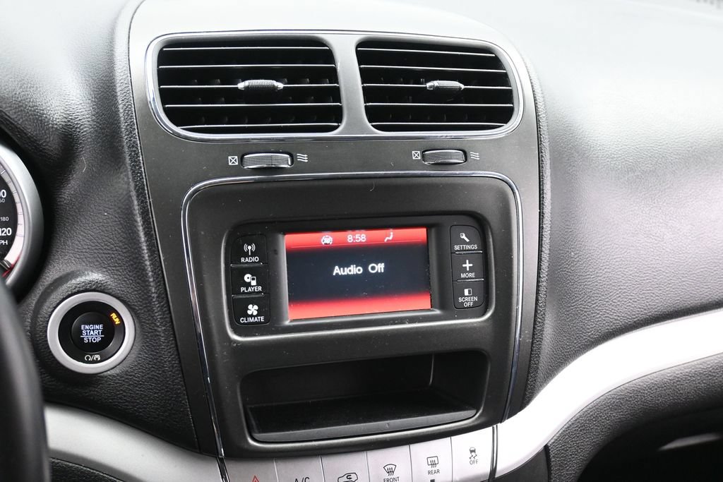 Used 2019 Dodge Journey SE w/ Connectivity Group FWD image 14