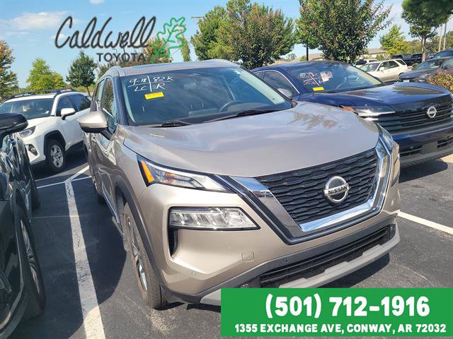 Used 2021 Nissan Rogue SL w/ Premium Package FWD image 3
