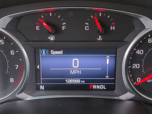 Used 2020 Chevrolet Blazer LT image 31