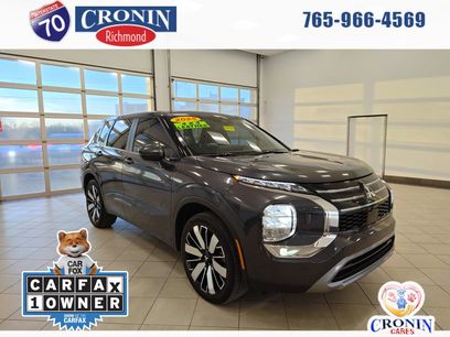 Used 2025 Mitsubishi Outlander SE